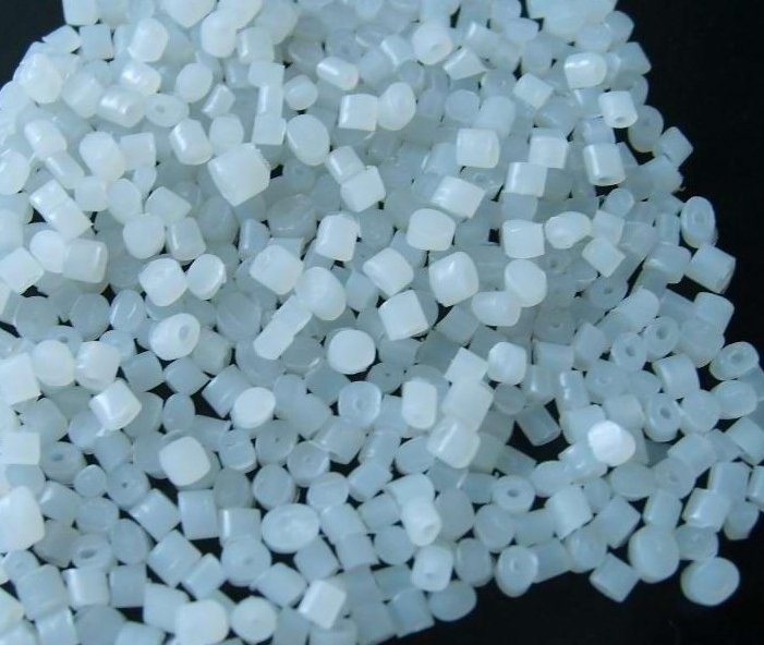 China 
Factory Supply High Quality Raw Materials Plastic Granules PP
manufacture and supplier