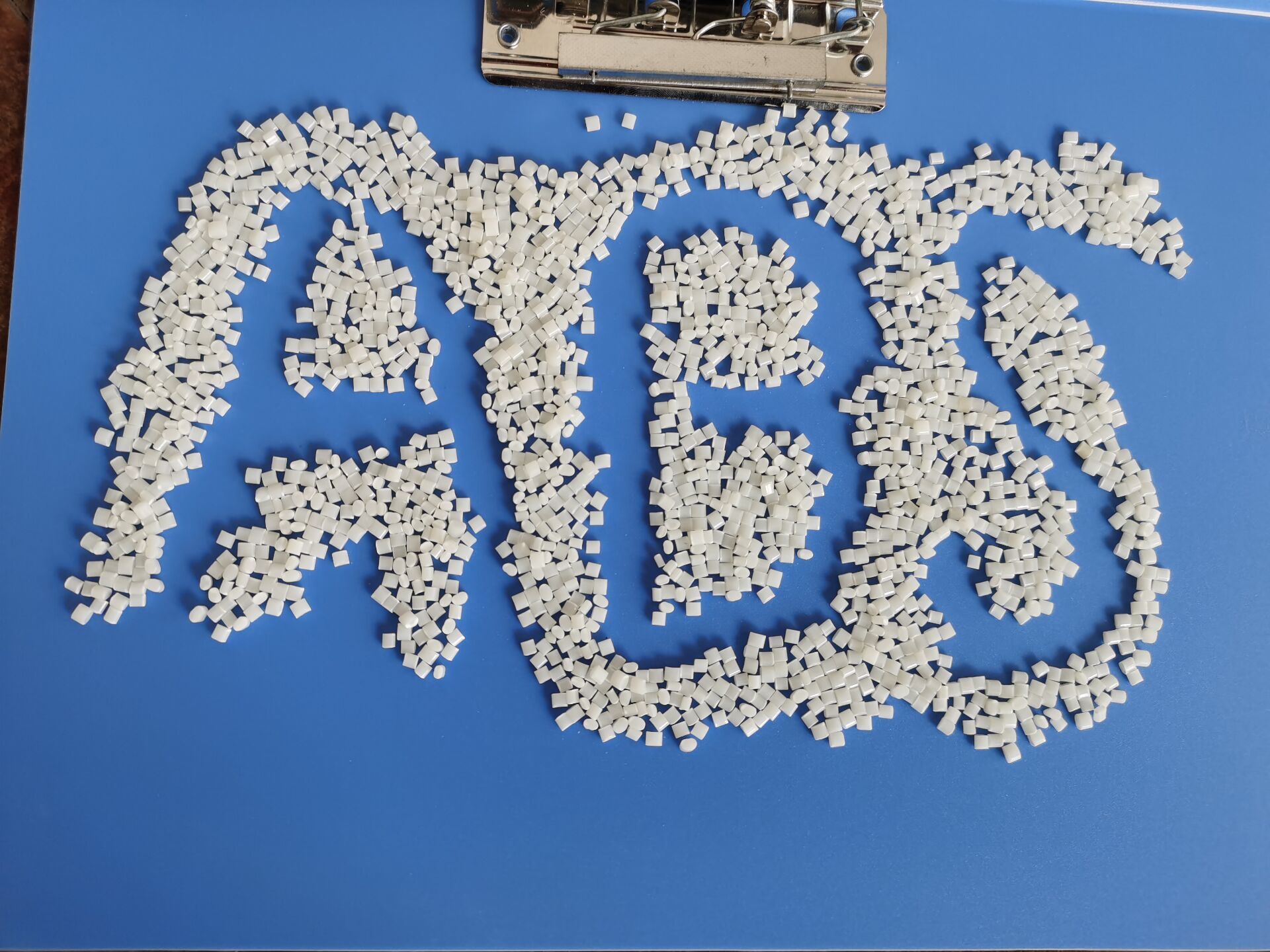 China 
ABS Granule Plastic Material High Gloss High Strength Plastic Resin Manufacturer Price ABS 757A01
manufacture and supplier