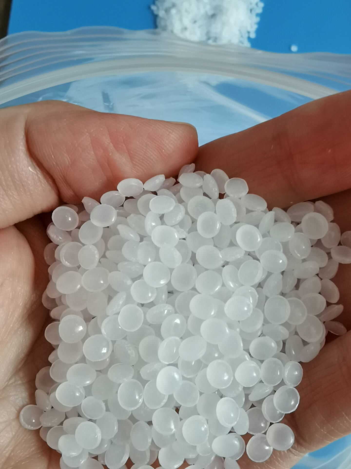 
Fabricante de la fábrica China recicladas LDPE gránulos de resina virgen Pellets grado película LDPE
