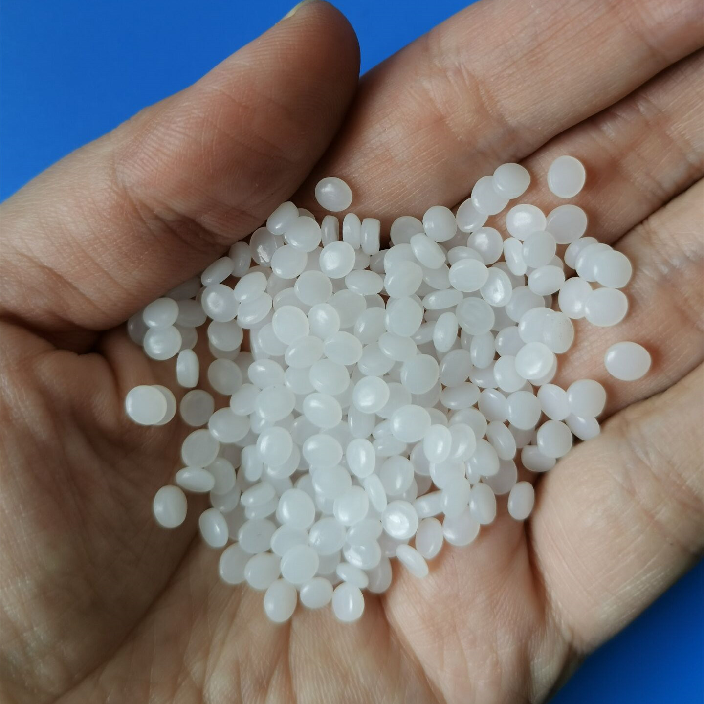 HDPE Virgin Granules LLDPE LDPE LLDPE Granules Low Price Virgin HDPE Plastic Raw Material Cable Film Foaming and Coating Material Low Density Polyethylene