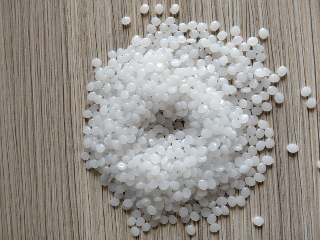 
HDPE Virgin HDPE Granules/HDPE High Density Polyethylene Resins 2710
