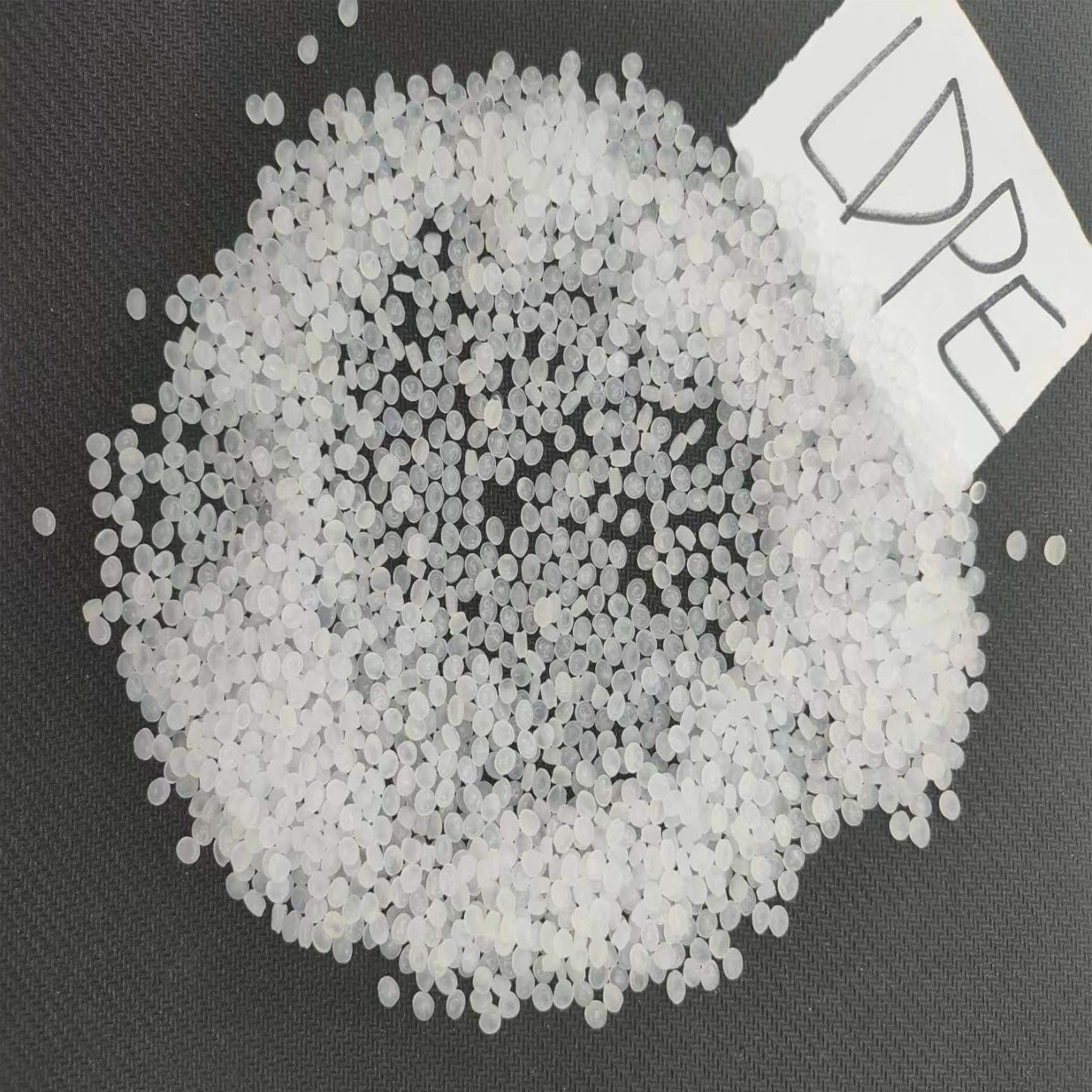 China 
LDPE de alta calidad a bajo precio HDPE virgen/LDPE/LLDPE Gránulos de baja densidad Fábrica de Polietileno Venta de materias primas recicladas LDPE
fabricante y proveedor