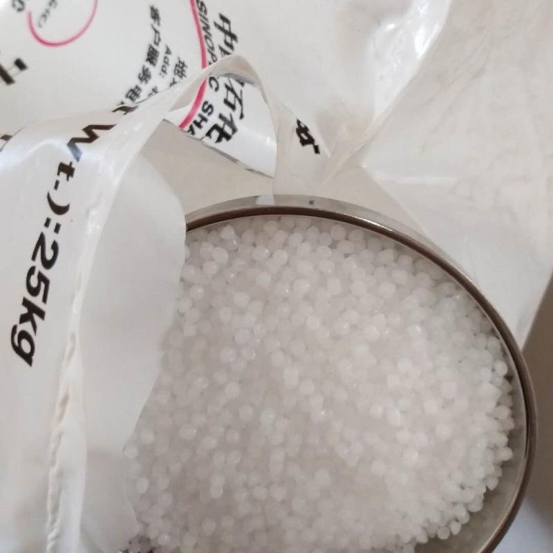 China 
High Quality Polyethylene Masterbatch Granules Virgin Raw Materials Low Density Polyethylene for LDPE HDPE Plastic Blown Film
manufacture and supplier