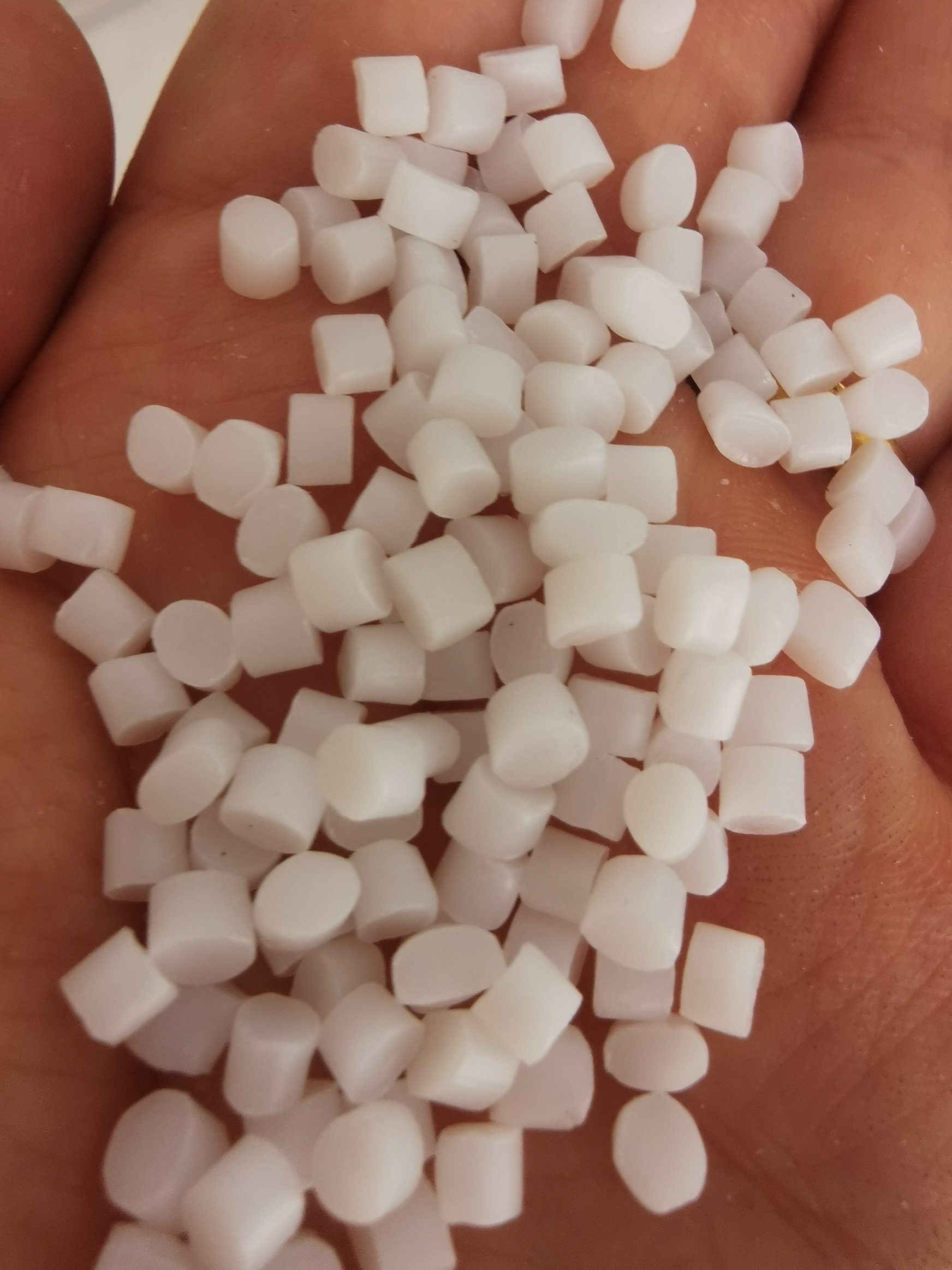 Injection Grade HIPS Granules Prices High Impact Polystyrene Raw Material Virgin HIPS