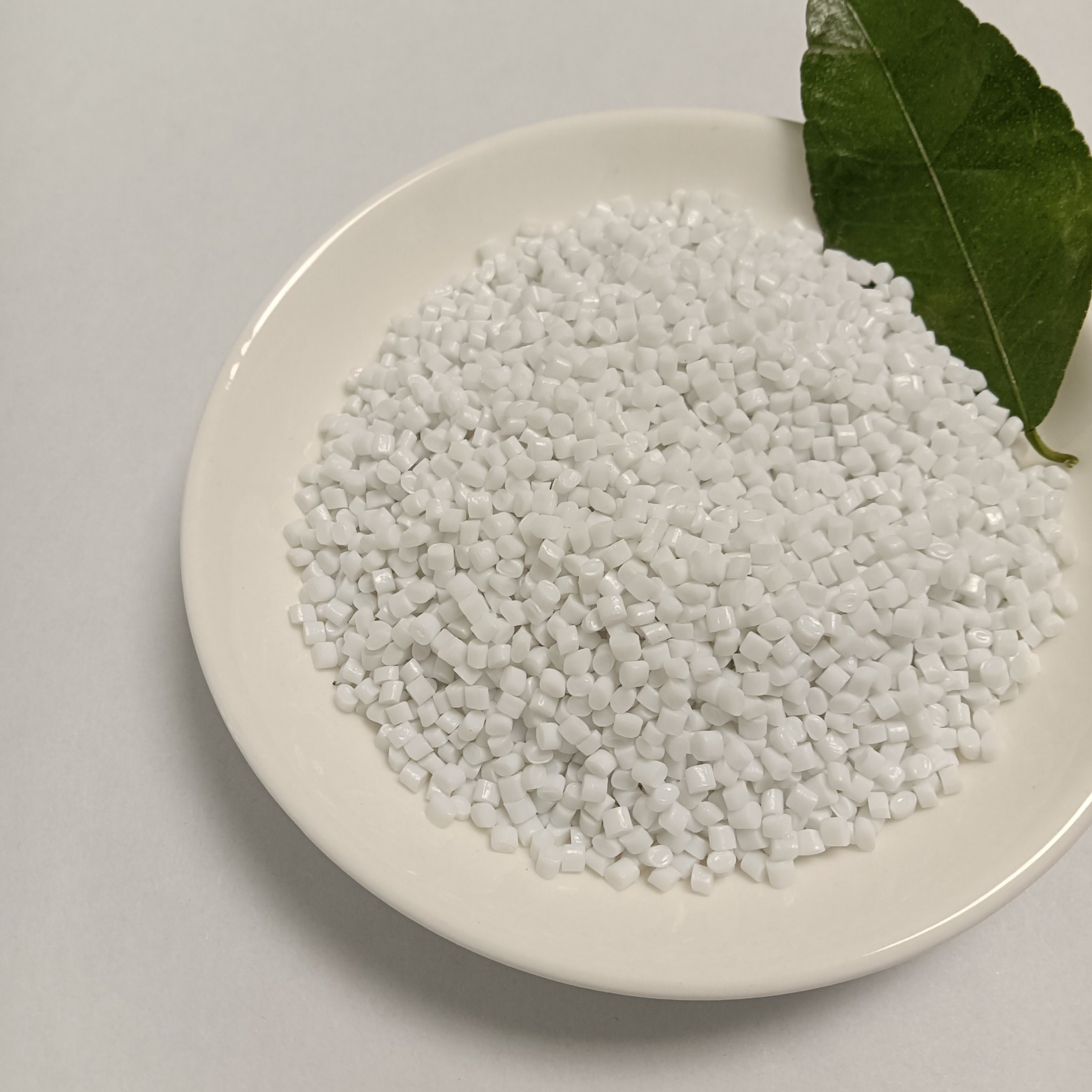 China 
Plastic High Impact Polystyrene Raw Material Virgin HIPS Granules Injection Grade Mfr7.5 for Toys
manufacture and supplier