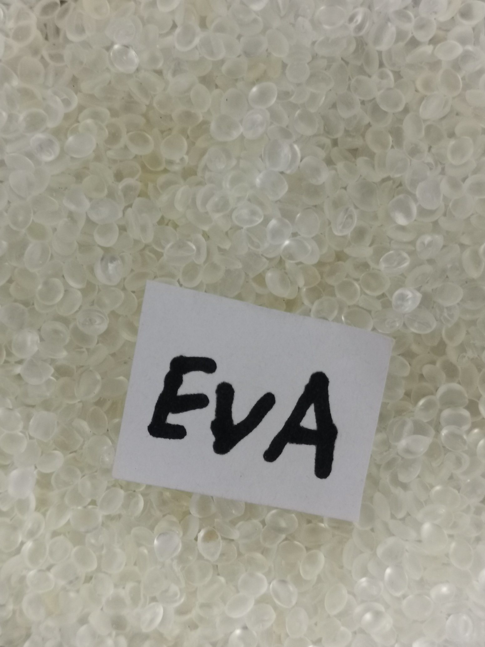 Recycled EVA Foam Plastic Hot Melt Adhesive Particles Spray Glue EVA