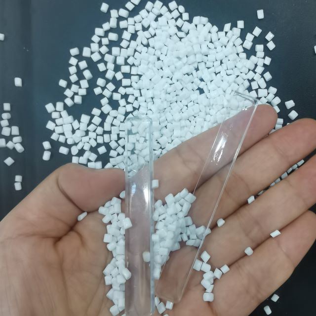 100% Virgin Pet Plastic Granules Bottle Grade Resin