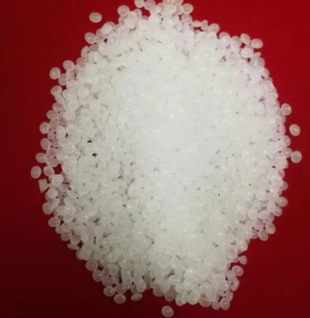 Plastic Raw Materials PE Resin Rotomolding Grade LLDPE