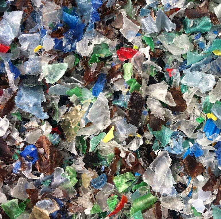 Recycled Plastic Scrap Flakes Pet Chips