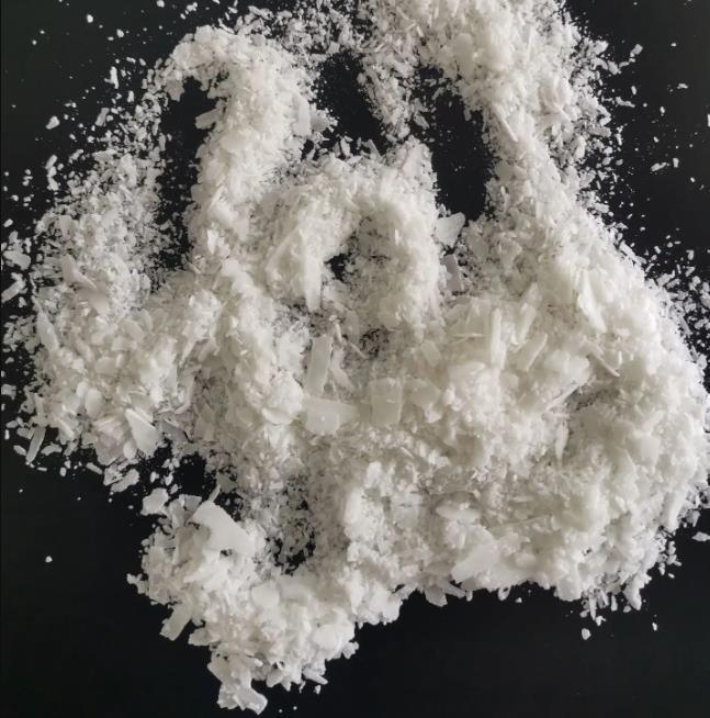 China 
Rubber Grade Triple Pressed Stearic Acid 1810
manufacture and supplier